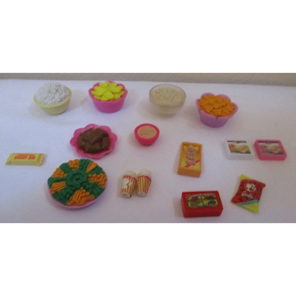 Barbie doll snacks